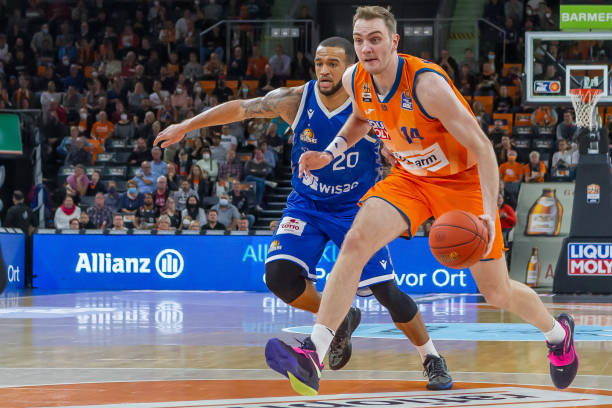 的制度框架 的制度框架