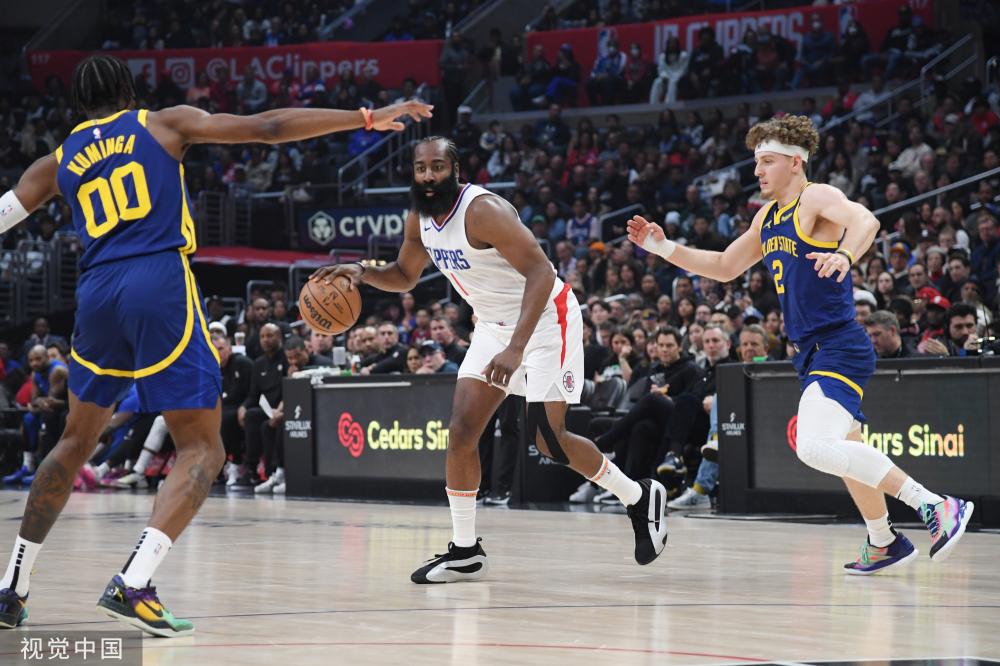 而史密斯对 而史密斯对