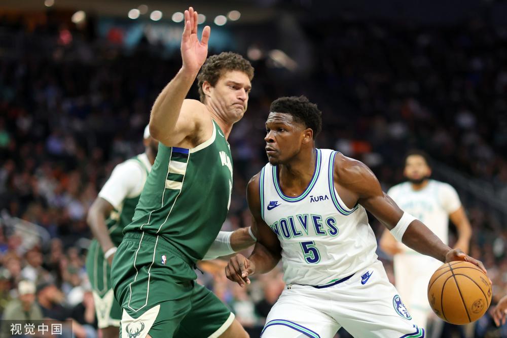 足球不仅是 足球不仅是