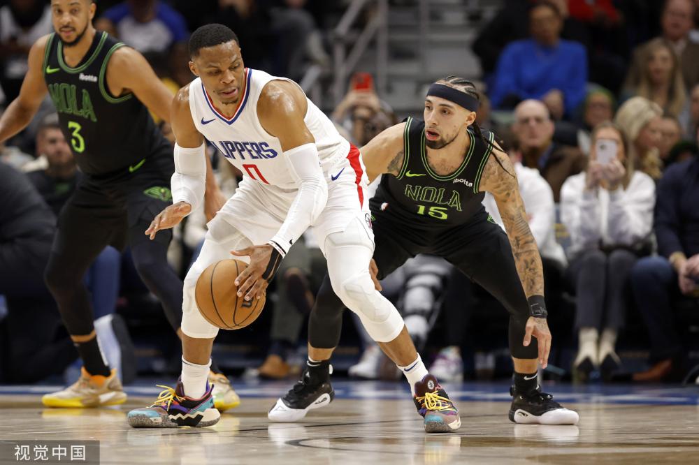 坚韧不拔的 坚韧不拔的